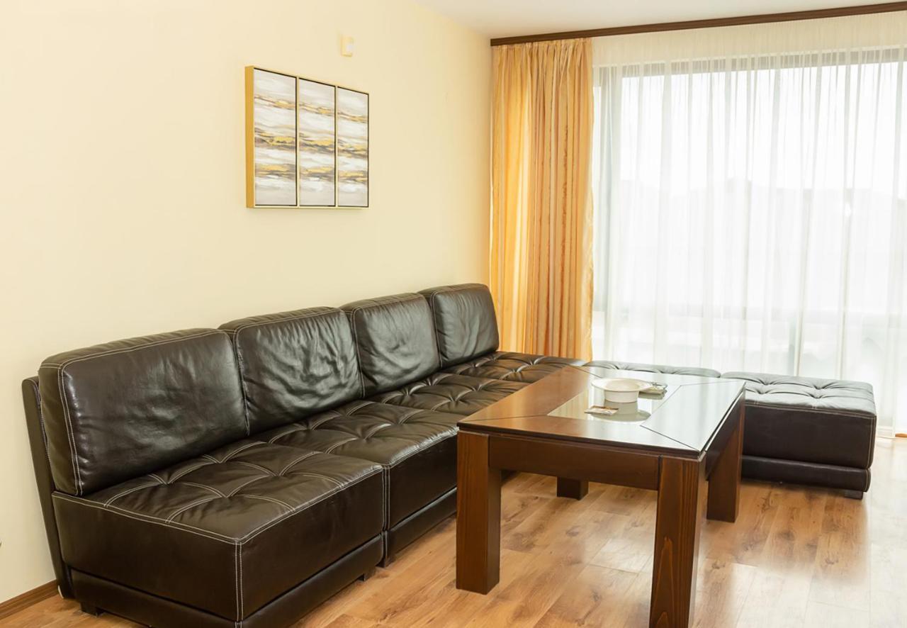 Cozy 1Bd Apartment With A Spacious Terrace By Flat Mаnager Bałczik Zewnętrze zdjęcie